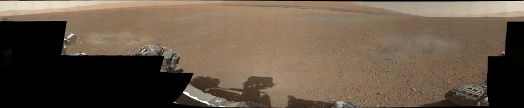 The First Color Panorama from #Mars by #Curiosity - Il primo scatto del panorama marziano a colori fatto da Curiosity