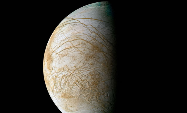 NASA: Su Europa, luna di Giove, forse possibile la vita - NASA Eyes Mission to Jupiter Moon Europa