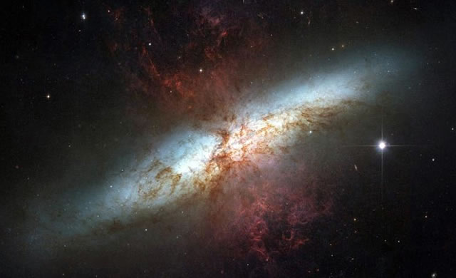 I raggi cosmici sono figli delle stelle - Detection of the Characteristic Pion-Decay Signature in Supernova Remnants