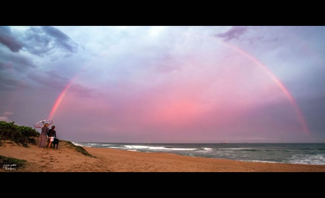 Doppio Arcobaleno Rosa sopra Glen Ashley, Sud Africa - Double Pink Rainbow Over Glen Ashley, South Africa