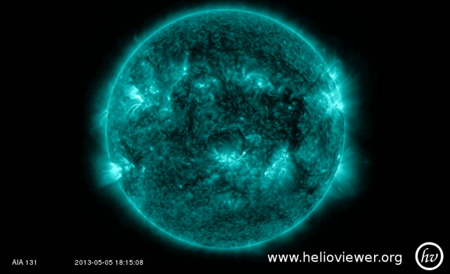 Aggiornamento Attività Solare: Oggi un altro Solar Flare di Classe M1.4 - Space Weather Update: M1.4 Solar Flare peaked at 5 May 1756 UT