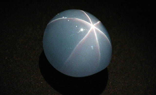 Stella dell'India: Stella Blu di Zaffiro - Star of India: Blue Star Sapphire