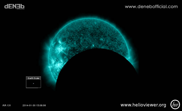 Succede adesso: Il Transito della Luna sul Sole - Lunar Transit of The Sun, Underway Now