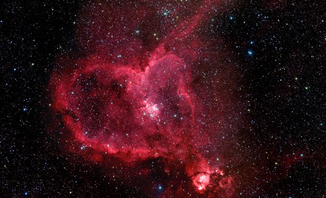 Un Universo d'Amore: Nebulosa Cuore - A Universe of Love: Heart Nebula