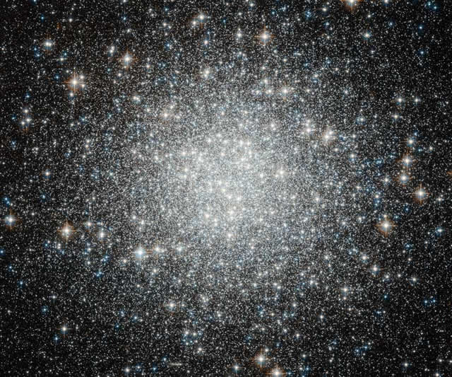 Hubble - M53