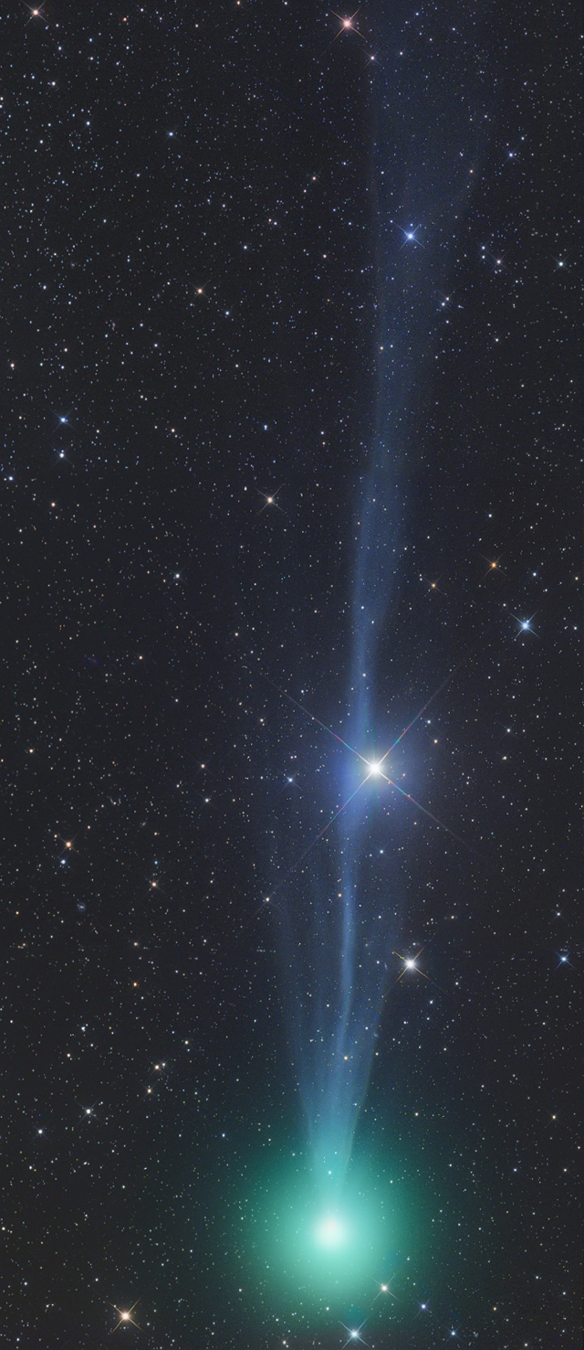 Comet C/2014Q2 Lovejoy 